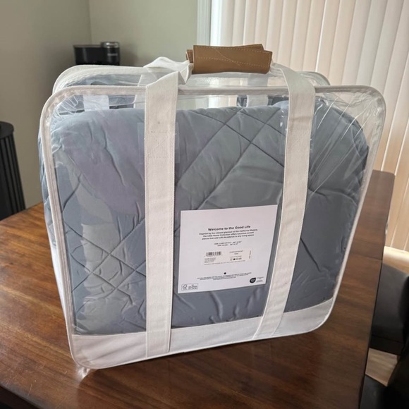 Ugg Twin Comforter Set - Picture 3 of 4